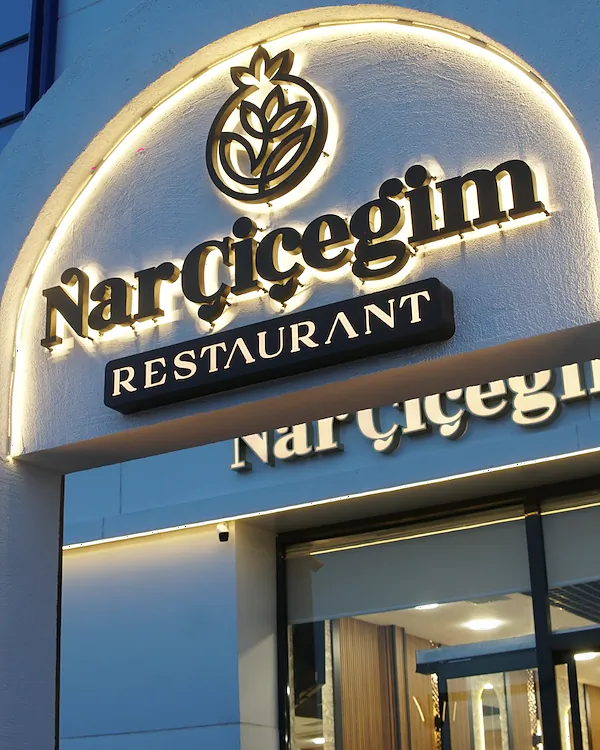 Işıklı Nar Çiçeğim Restaurant tabelası